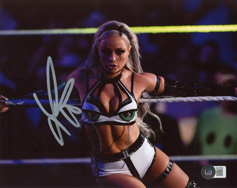 bari rose add photo liv morgan sexy