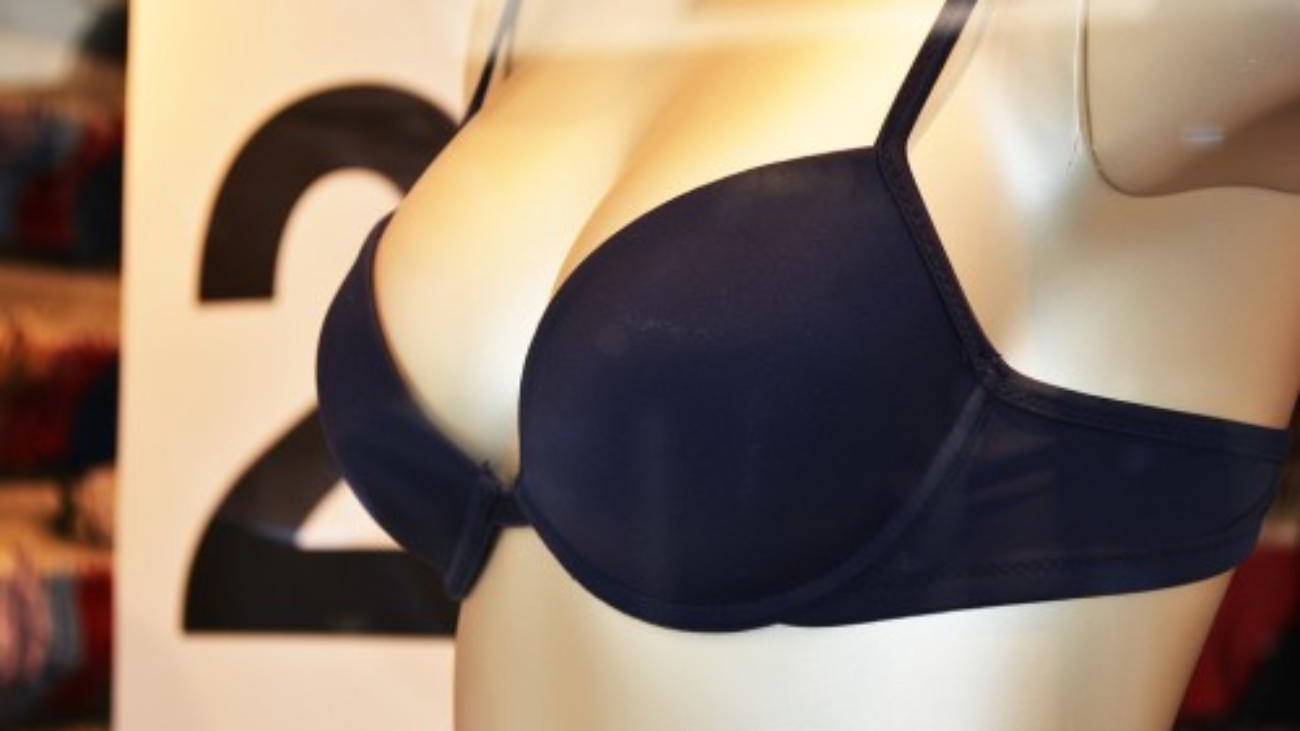 amy kidrick recommends What Do 34b Breast Look Like