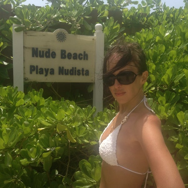 donna girling recommends Naked Beach In Jamaica