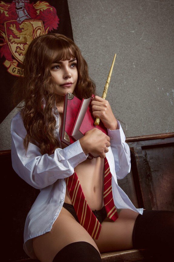 cathy garofalo recommends hermione granger cosplay porn pic
