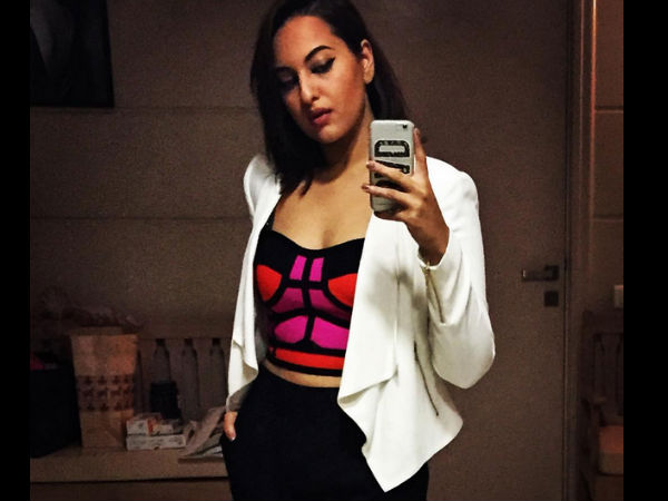 Best of Sonakshi sinha hottest pic