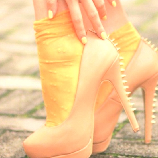 consuelo vigil share sexy high heels tumblr photos