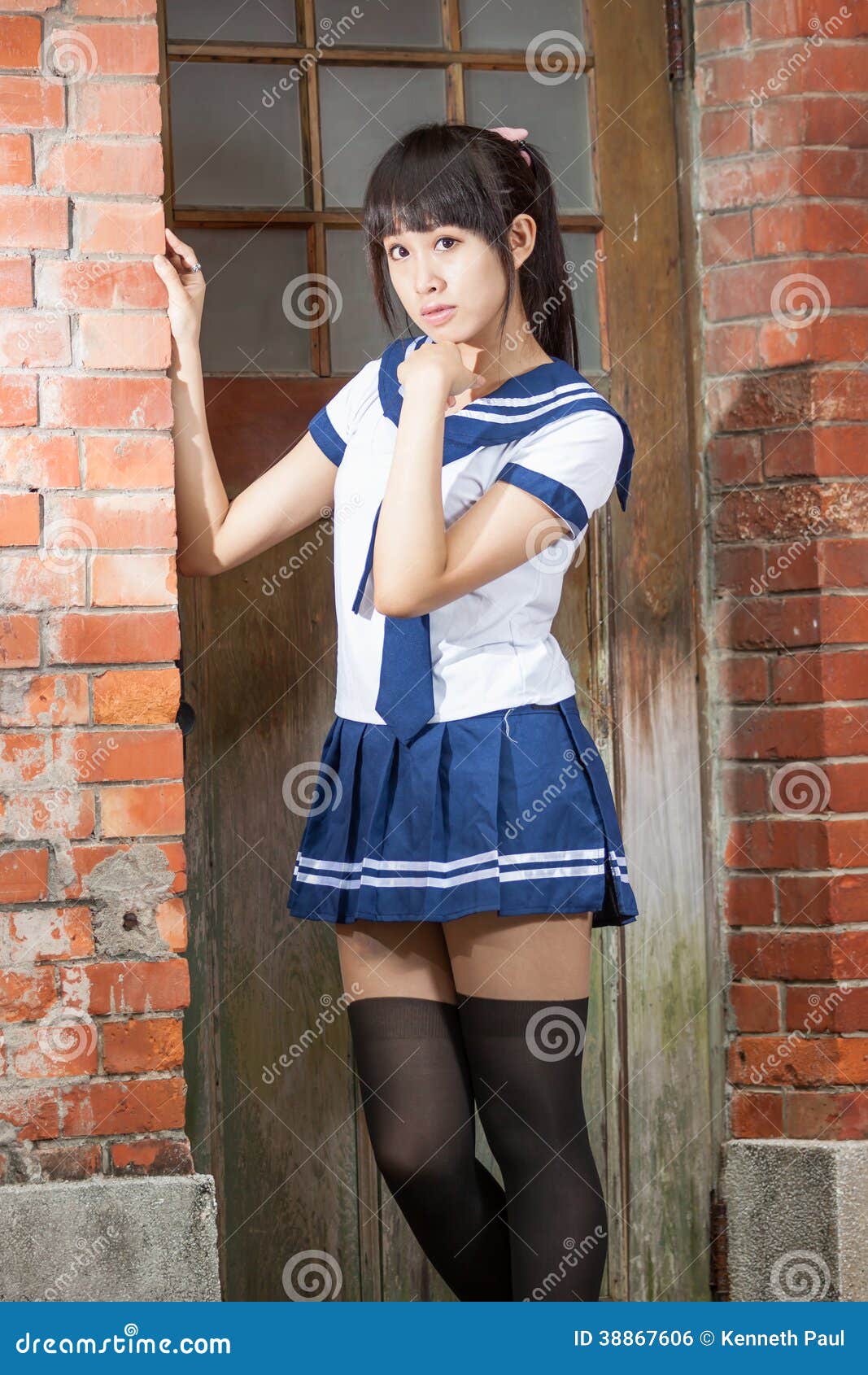 barb bray recommends Asian Schoolgirl In Uniform