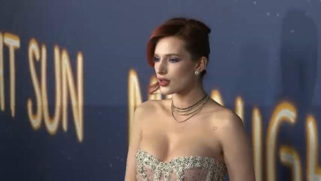 arzu akca add photo bella thorne naked video