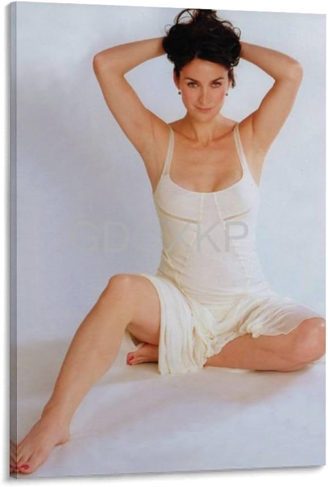andrew pfister recommends carrie anne moss sexy pics pic