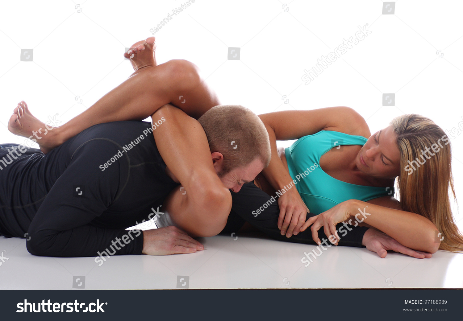 antony dsilva recommends Woman Triangle Chokes Man