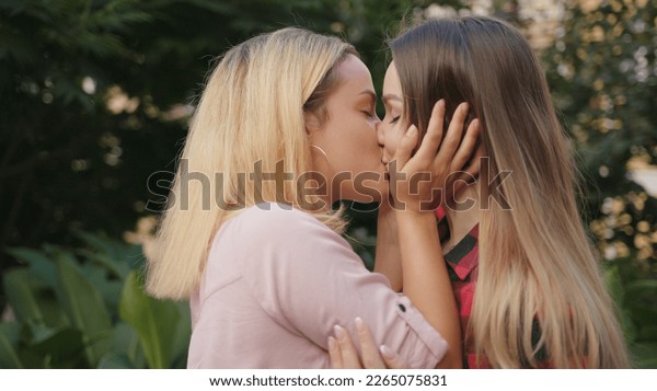 asian lesbians wet kissing