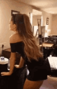 afiq nazrin recommends Ariana Grande Butt