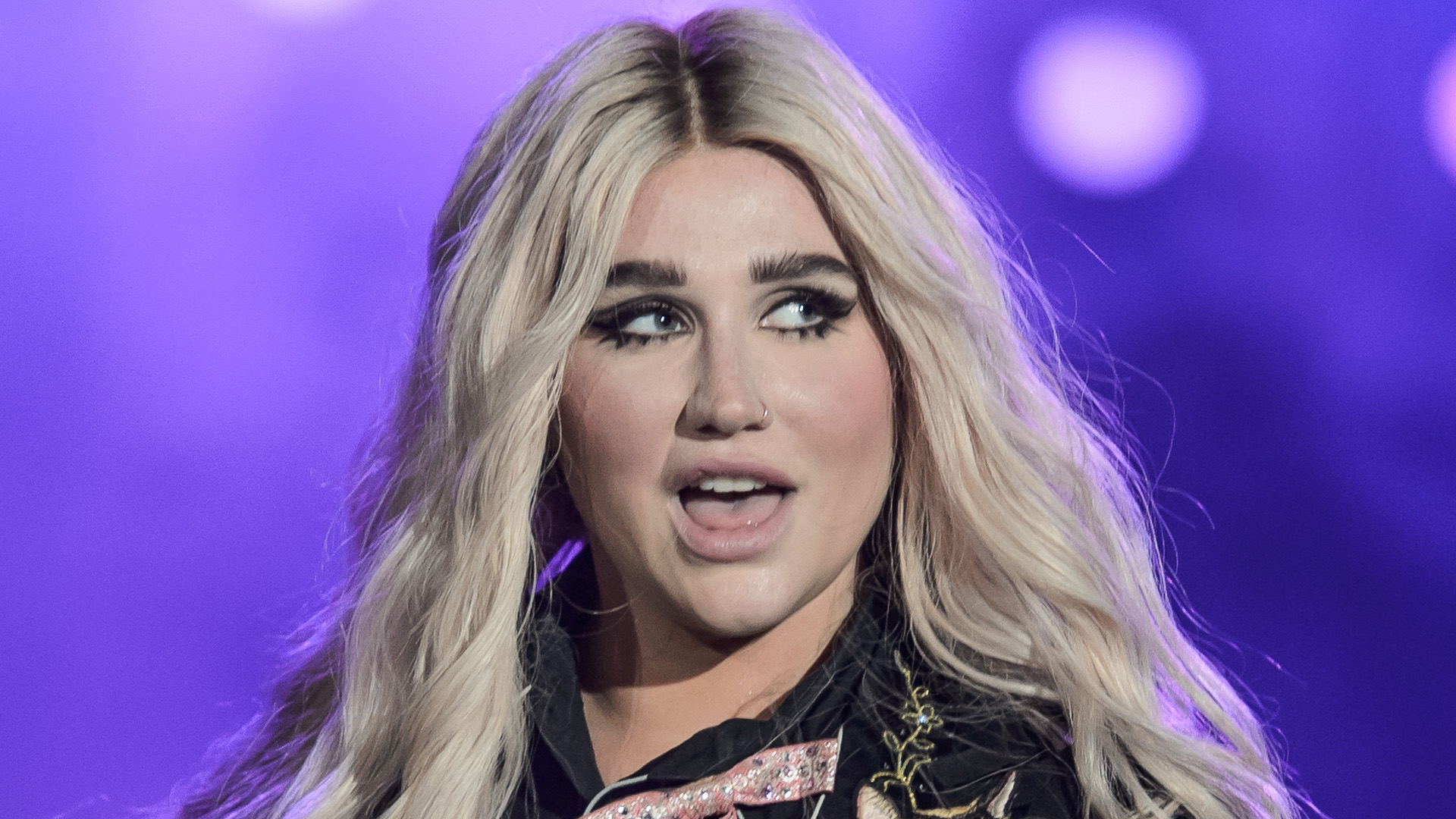 blake christensen recommends Kesha Leaked Pictures