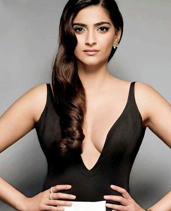 ana flynn recommends sonam kapoor sexiest pics pic