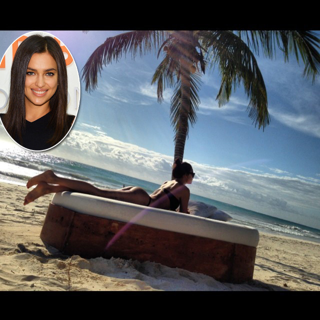 alyssa arriaga share topless beach selfies photos
