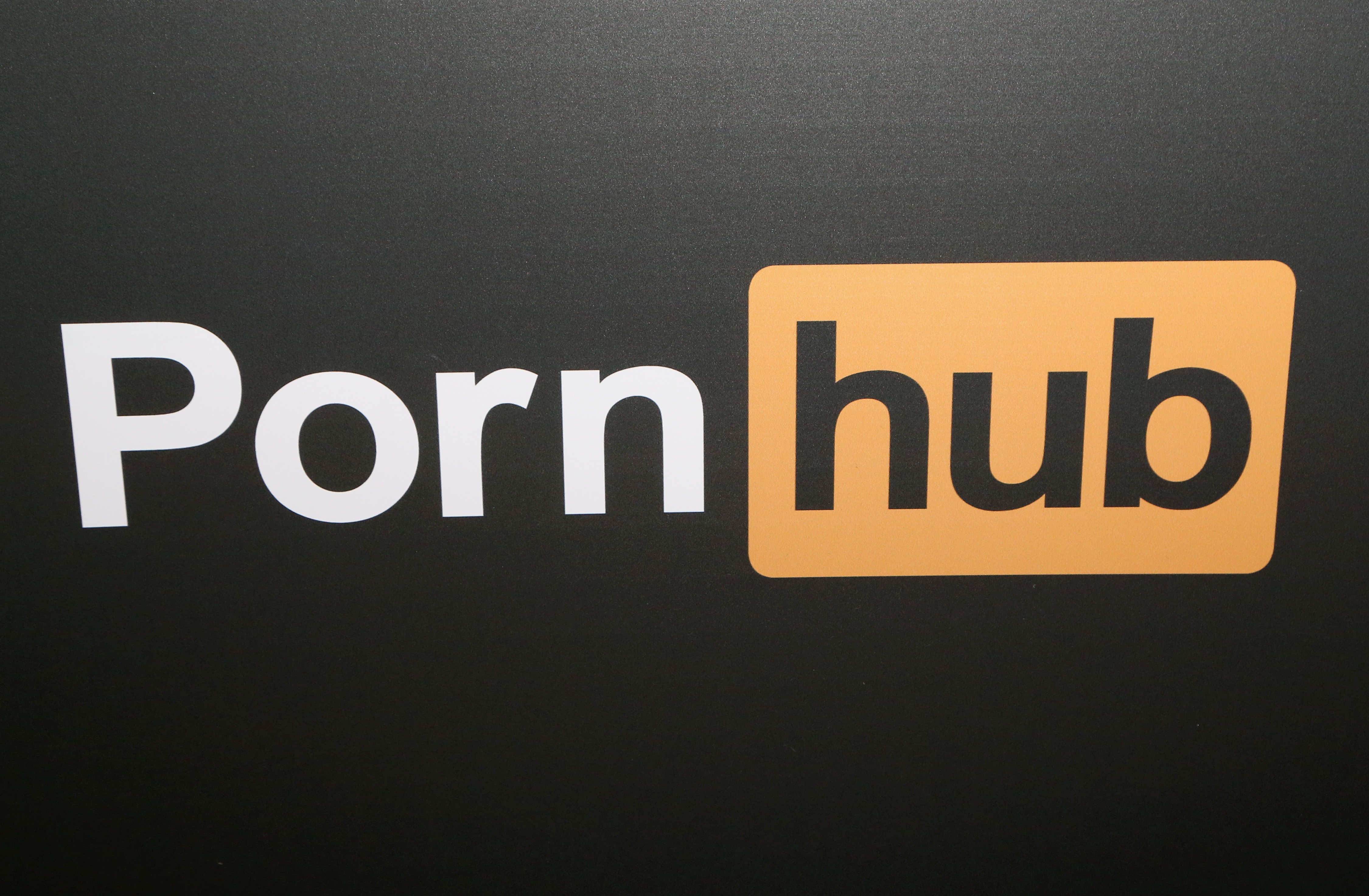 Roku And Pornhub anderson personals