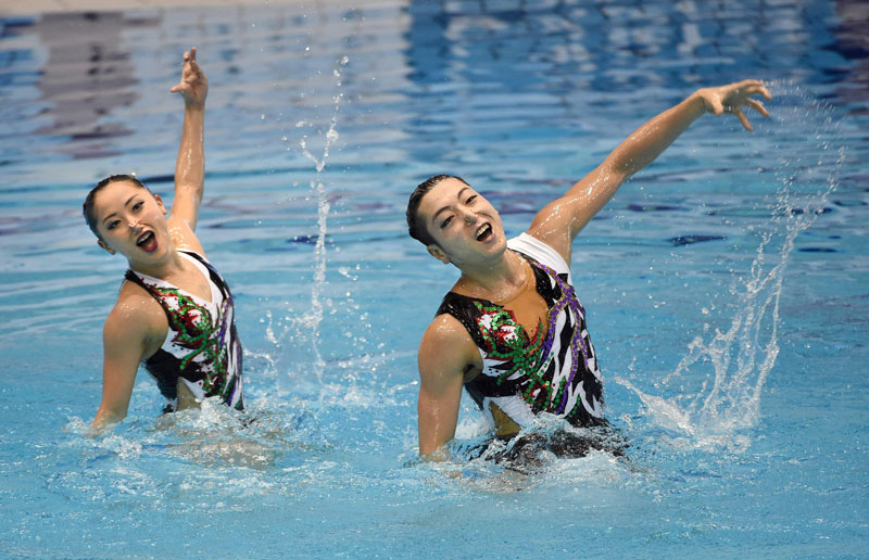 derald raber recommends synchronized swimmers wardrobe malfunction pic