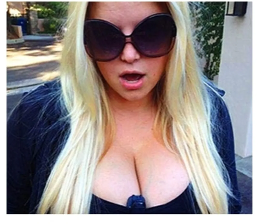 brian byerly share big tits on twitter photos