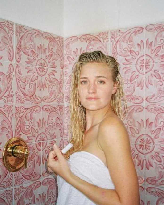 chase hammontree add aj michalka butt photo