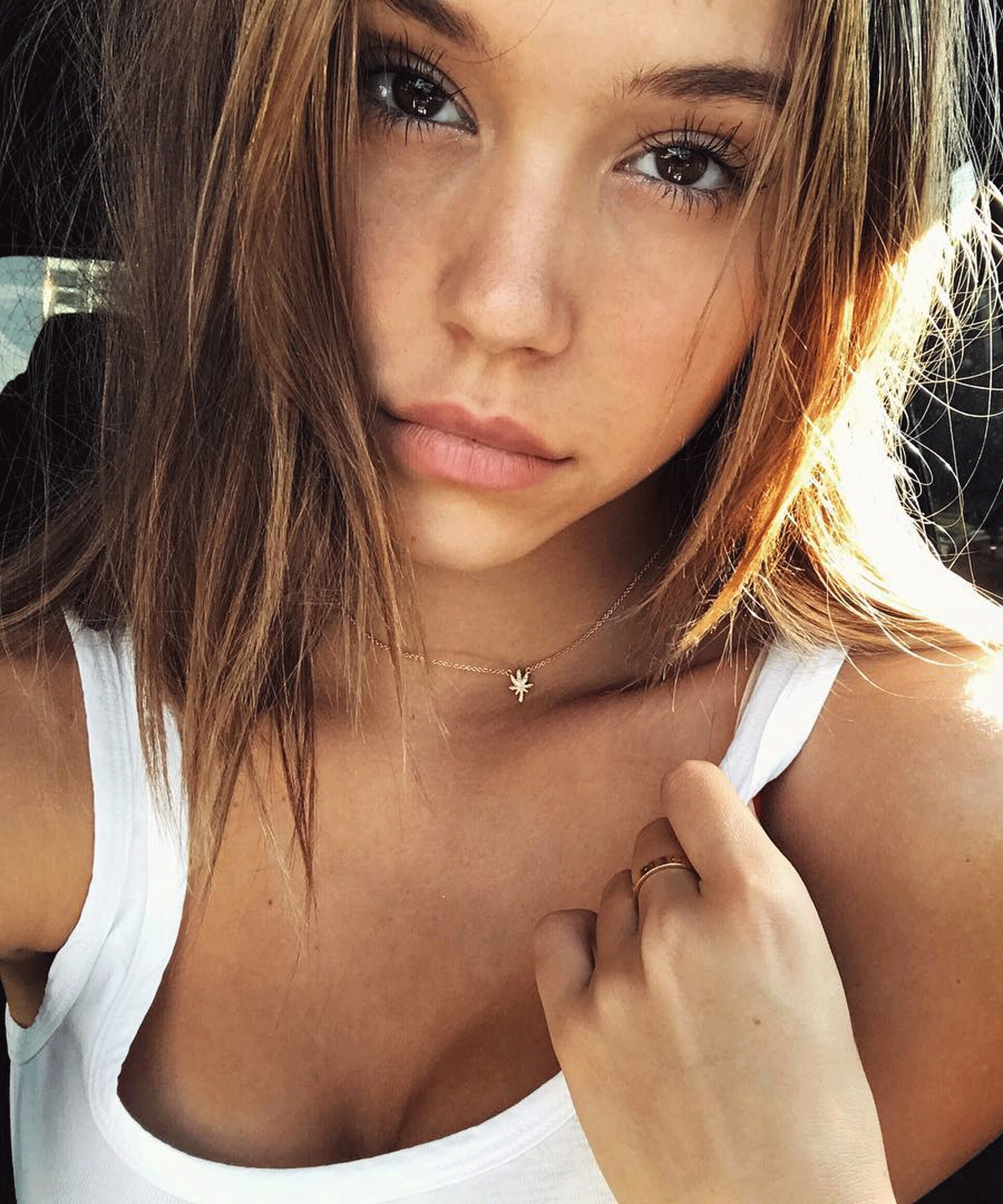 cody kishpaugh recommends Alexis Ren See Through