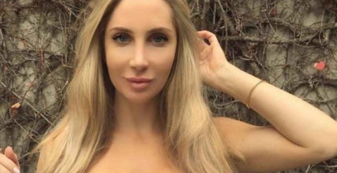 aditya kushwaha recommends amanda elise lee tits pic