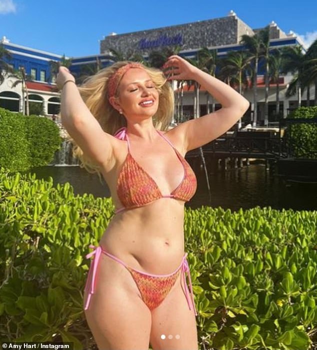 carolyn spiers share snapchat boob pics