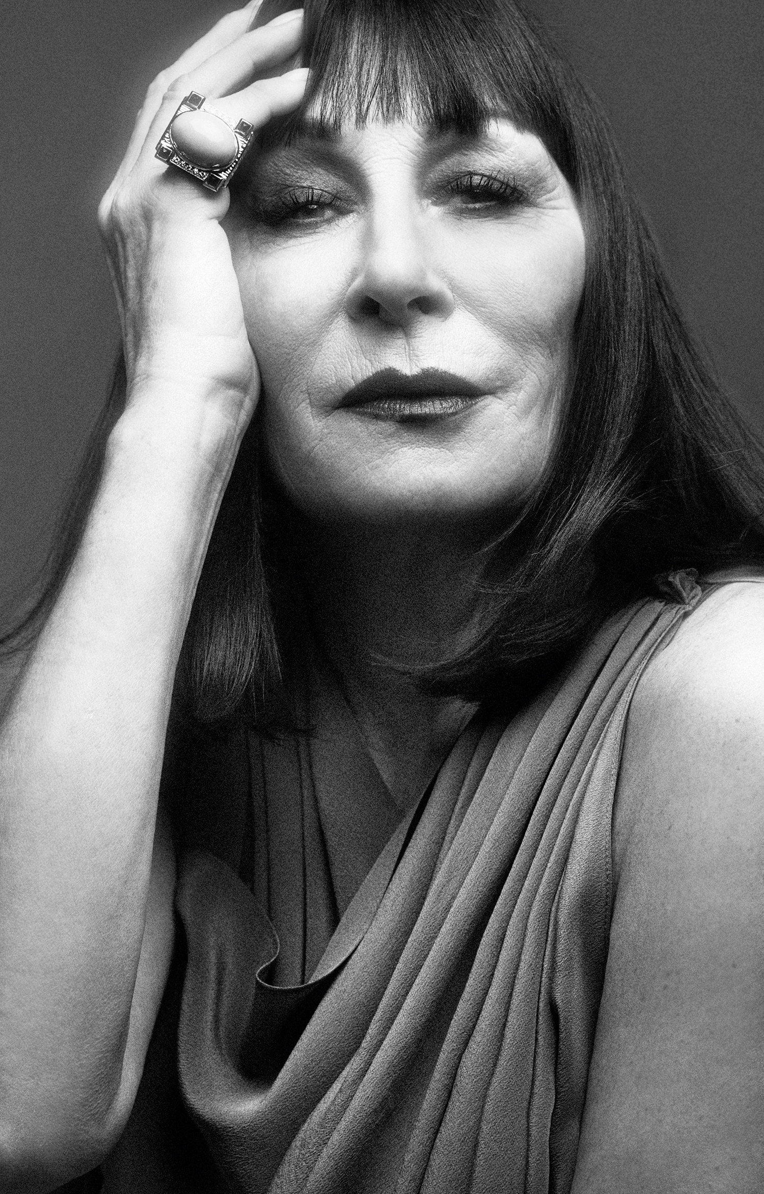 caroline omalley recommends anjelica huston young nude pic