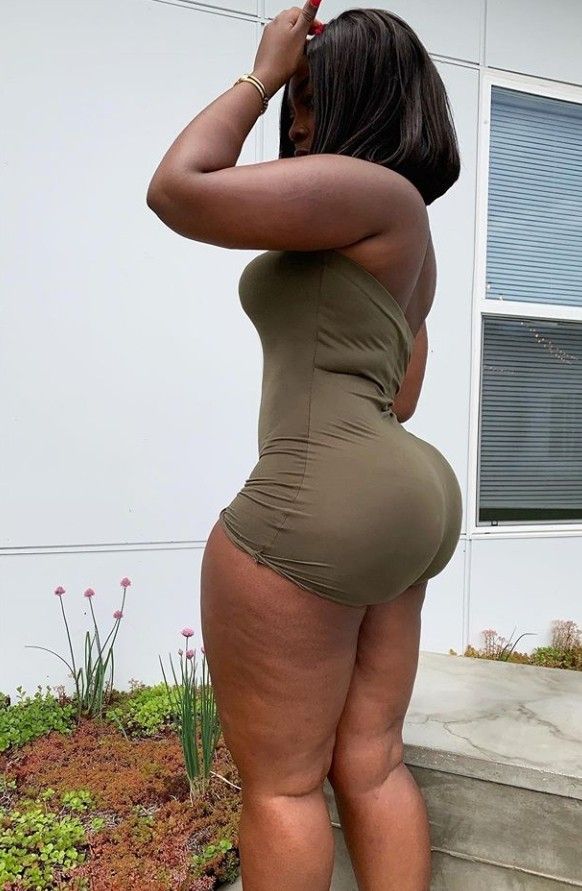 christopher pastor add photo big ass thick thighs