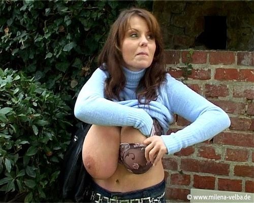 donna caldwell add photo big tits no bra in public