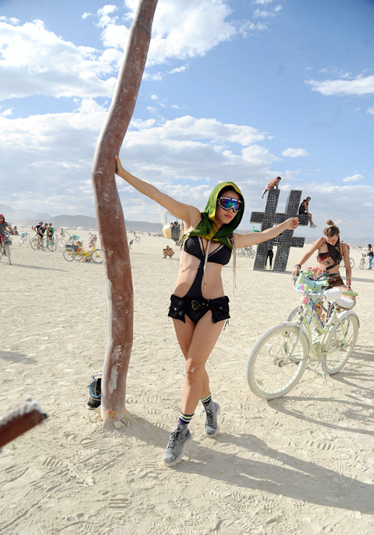 burning man 2016 nude photos