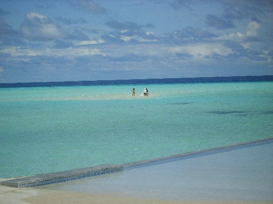 chris mcclanathan recommends caribbean japanese porn on beach pic