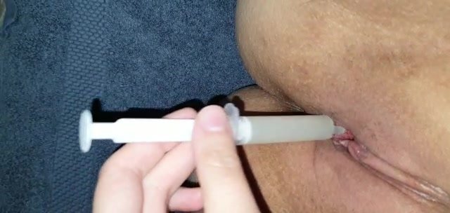 amanda quaglia recommends Injecting Cum In Pussy