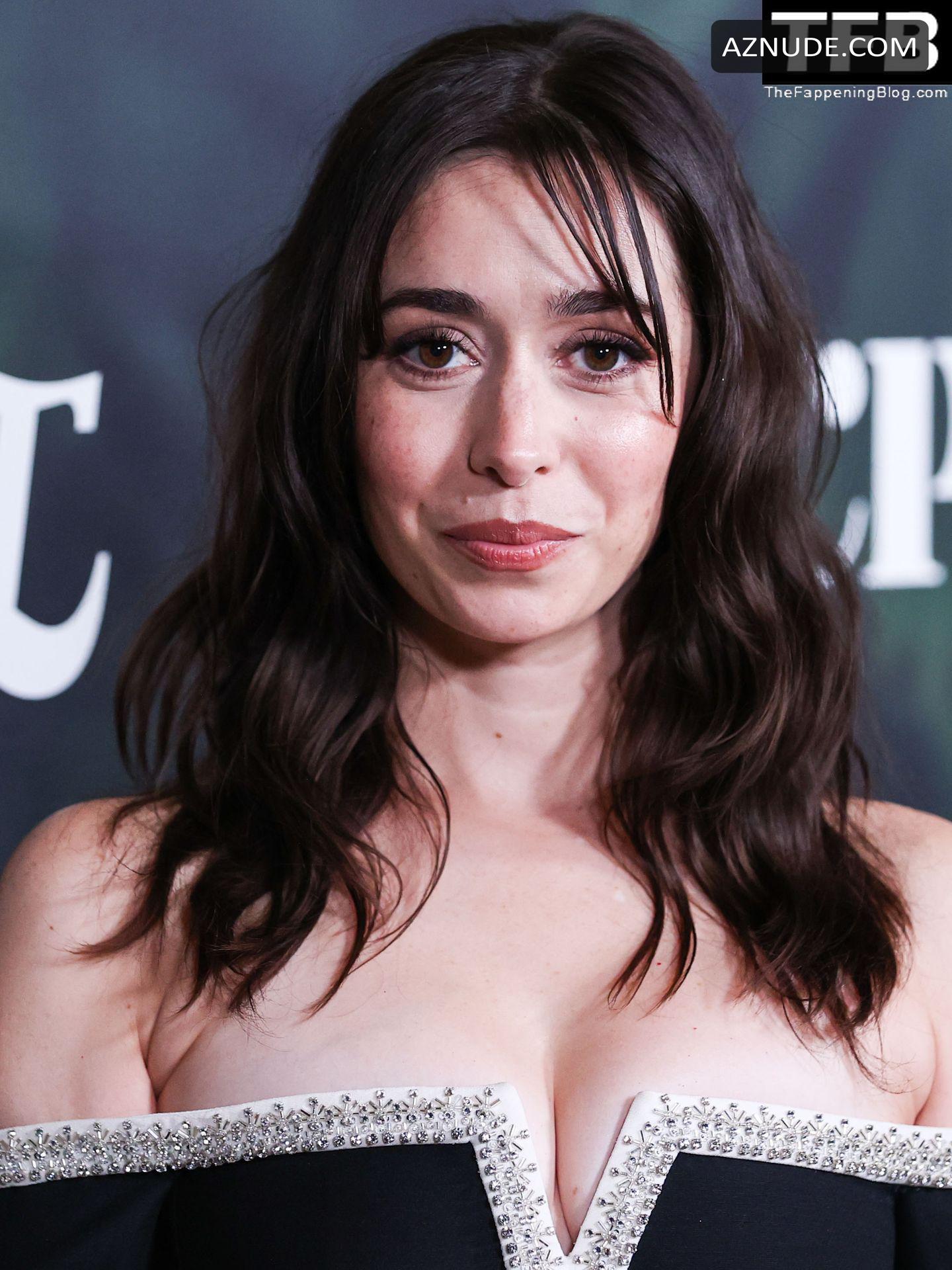 azoz azoz zezo recommends cristin milioti nude pic