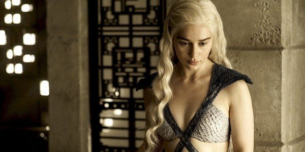 dinda rahmadewi add game of thrones uncensored photo