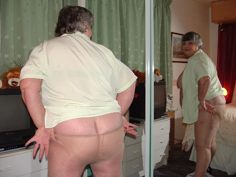 donna pattison recommends no panties granny pic
