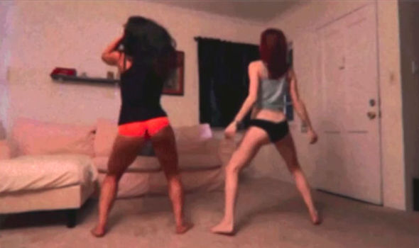 benjamin erfe add photo girls twerking on girls