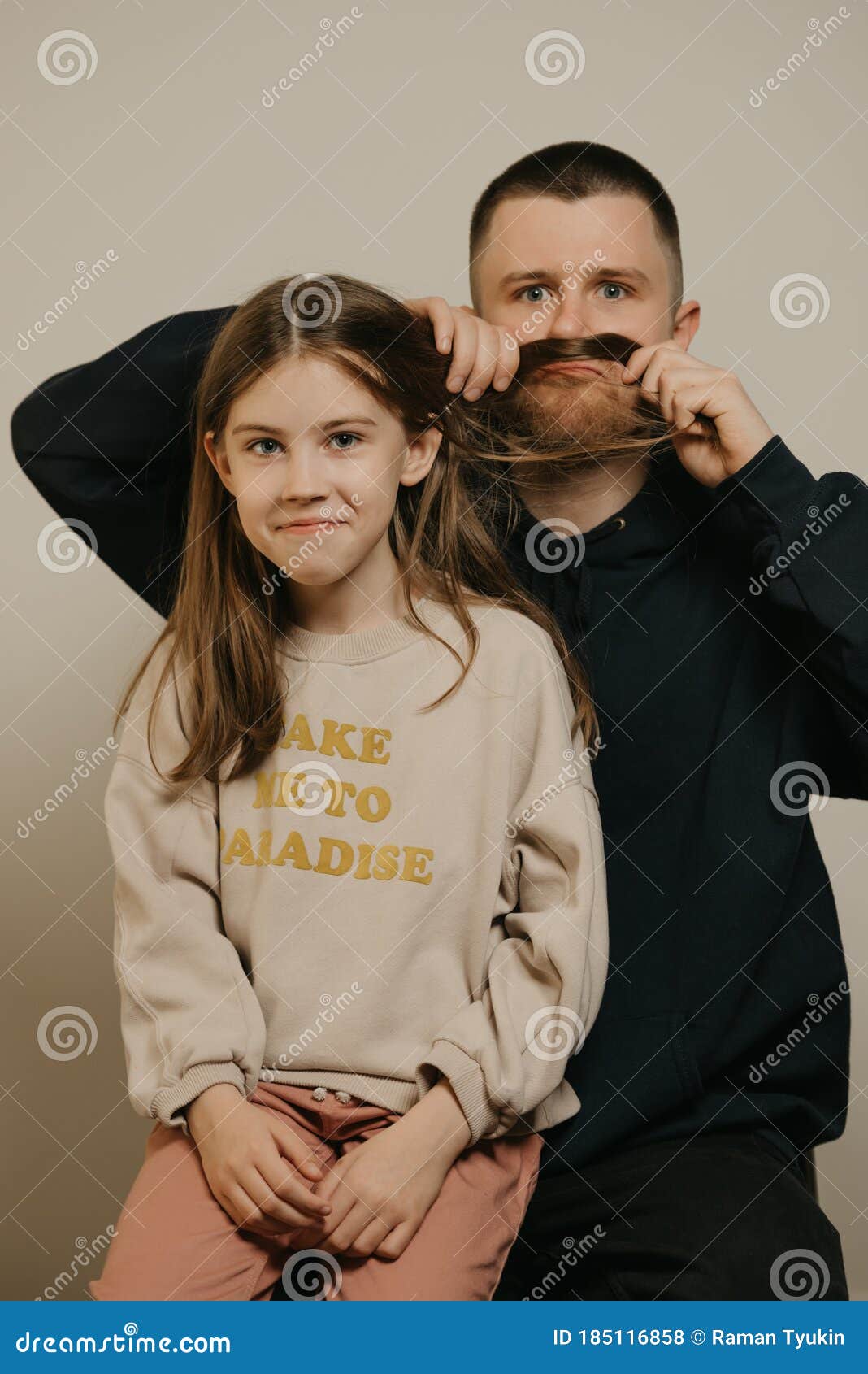 ajay kapila add daddy with cute daughter beautiful hair photo