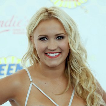 anayeli ramirez share emily osment tits photos