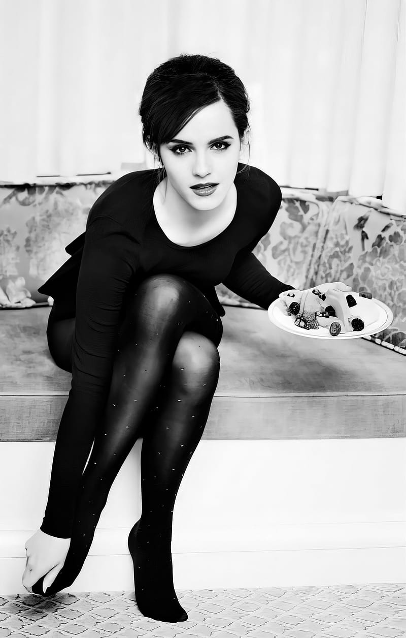 aiza san sebastian recommends Emma Watson Nylon Feet