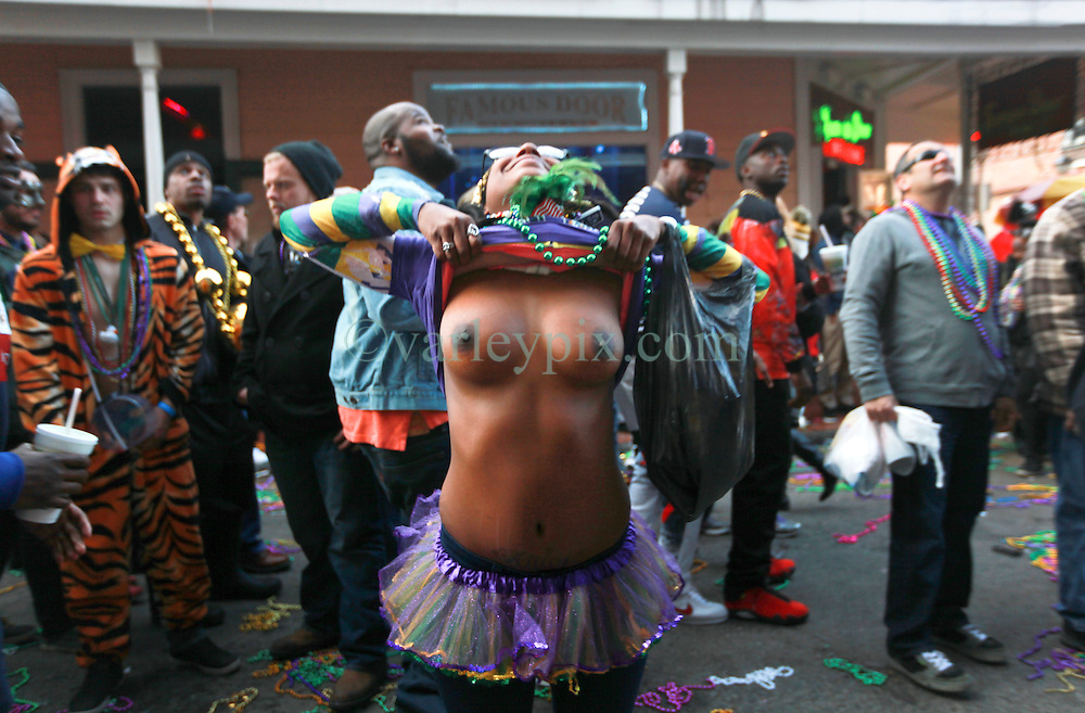 Mardi Gras Flashing Photos cathedral city