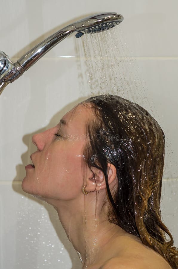 brandy mcclure recommends hairy teen in shower pic