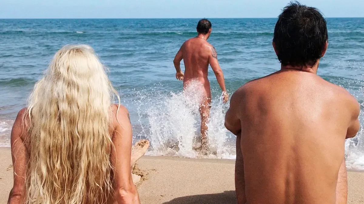 christopher mongeau recommends nudist beach contest pic