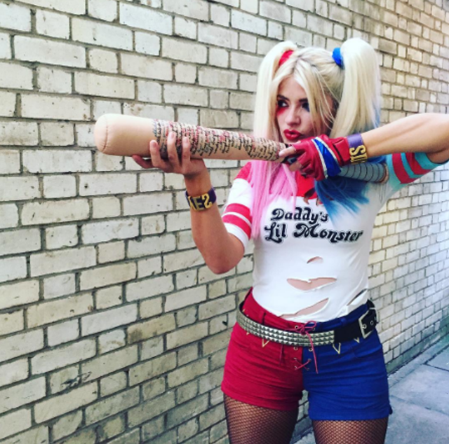 colin eustis recommends Harley Quinn Costume Xxx