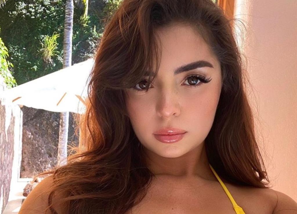 alex woda share fotos de demi rose desnuda photos