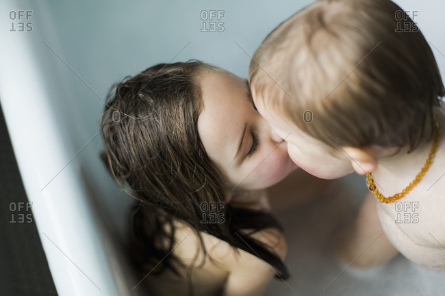 Best of Girl kissing in shower