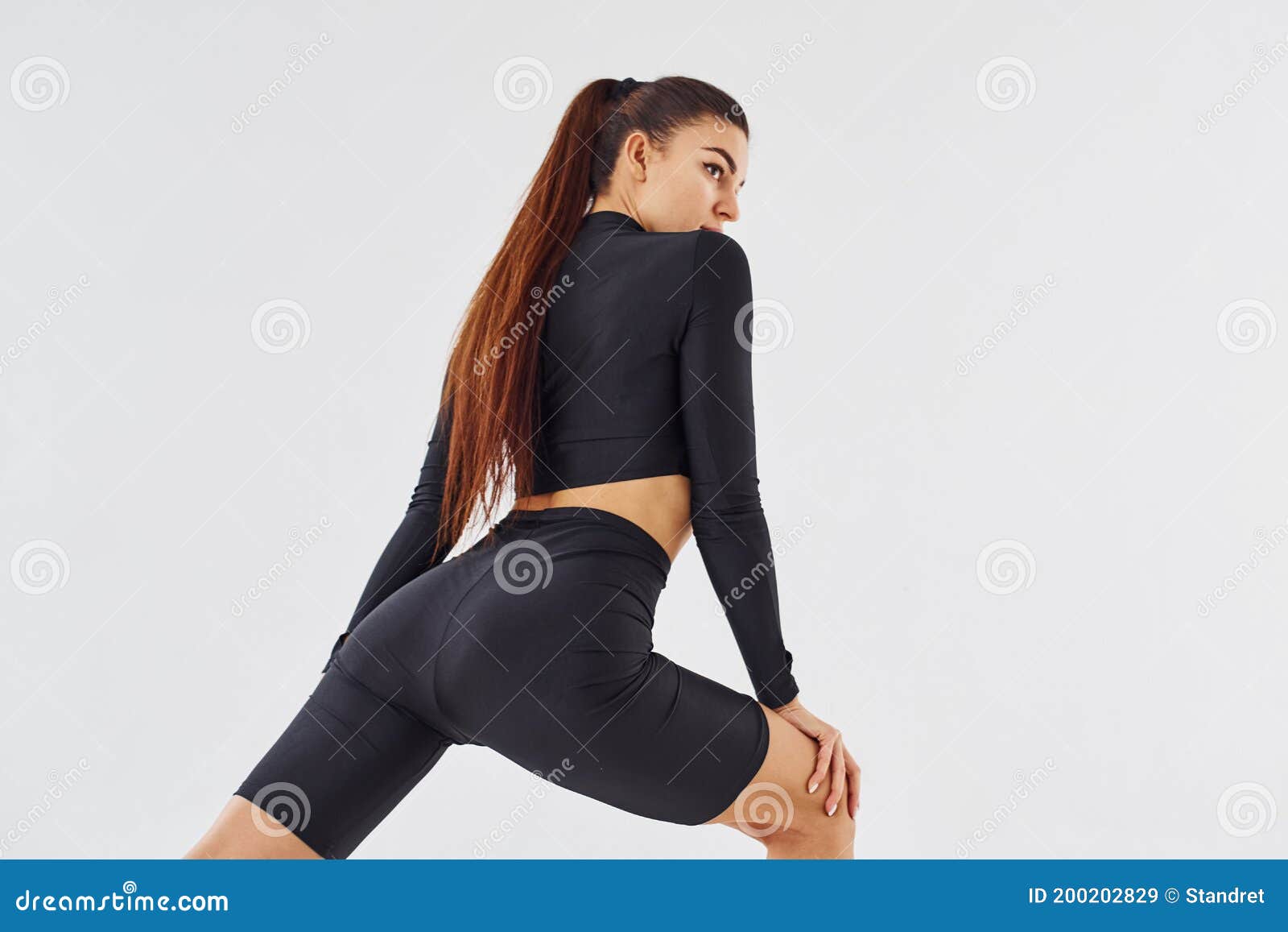 Best of Girl twerking in yoga pants