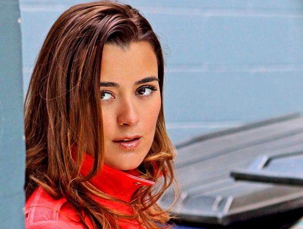 charmaine tanti recommends Has Cote De Pablo Ever Posed Nude