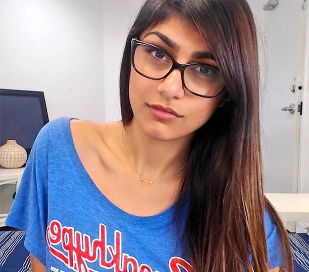 alex jacksons add hit or miss mia khalifa song lyrics photo