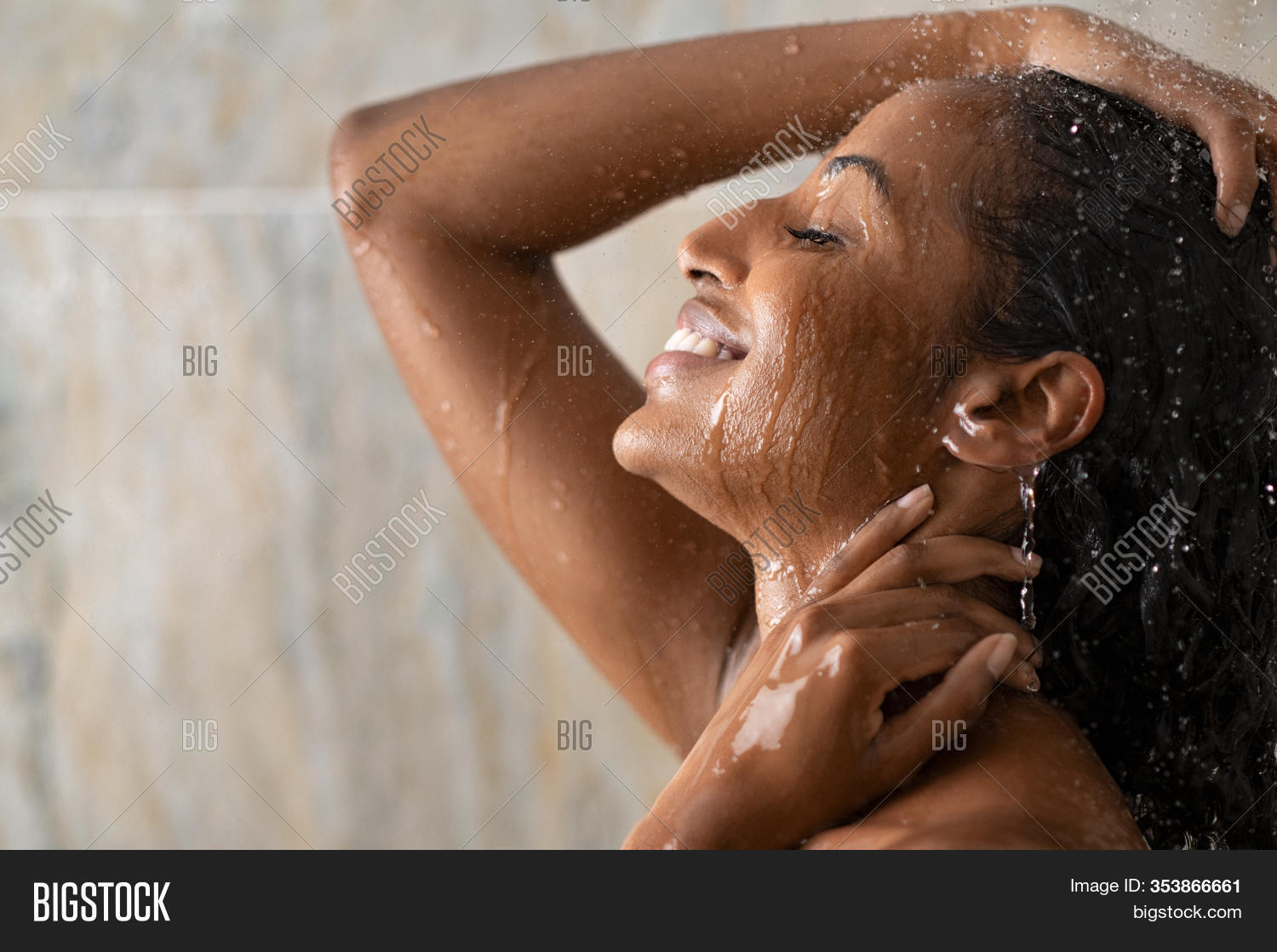 hot wet black women