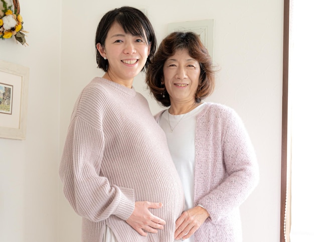 andrew stettner share jap mom and daughter photos