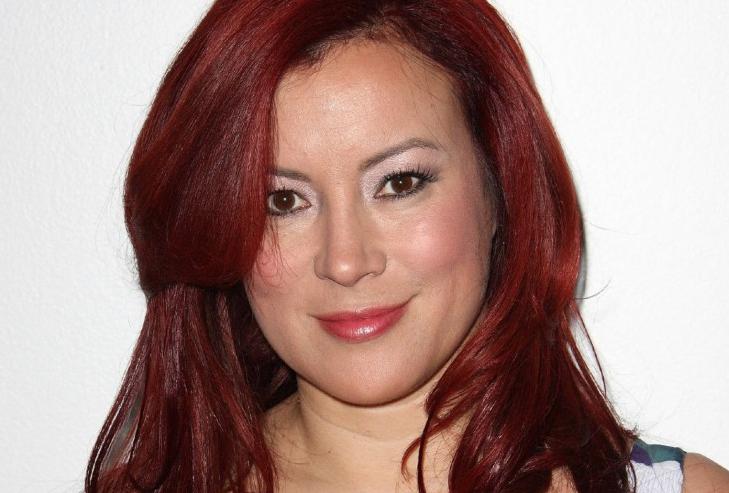 bader al nasser recommends jennifer tilly bra size pic