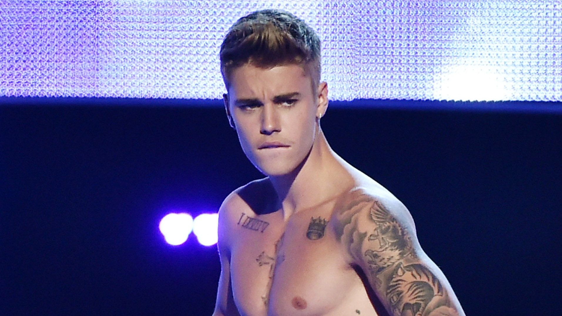 deric alston recommends justin bieber huge penis pic