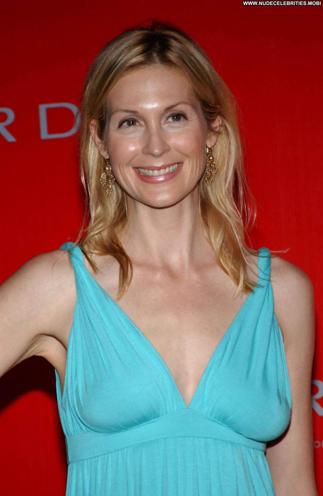chrystel baker recommends Kelly Rutherford Topless