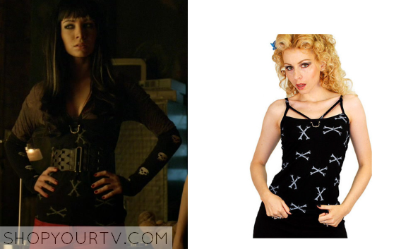 amber moin recommends kenzi lost girl clothes pic